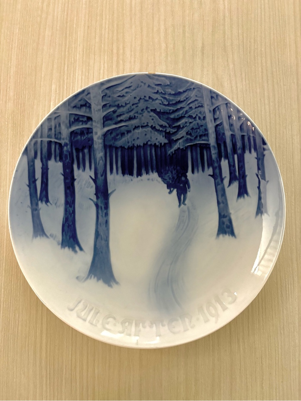 Bing & Grondahl Royal Copenhagen Forest Collector Plate circa 1913